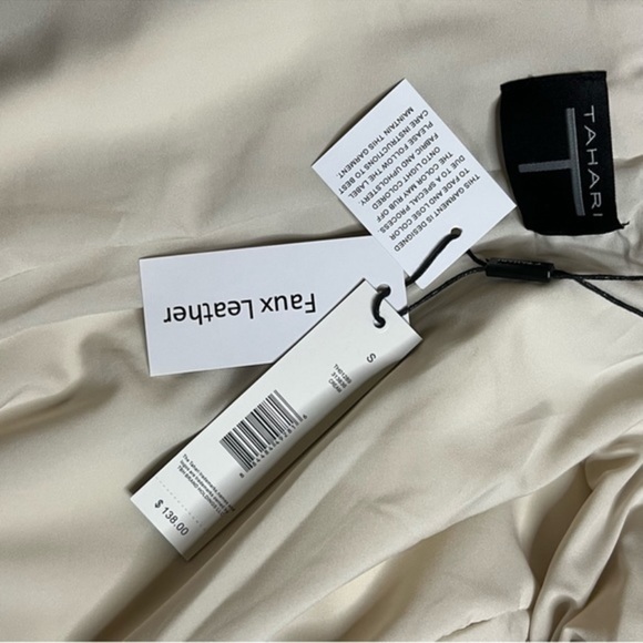 New with tag T Tahari
Faux Leather Bomber Jacket - Picture 3 of 3